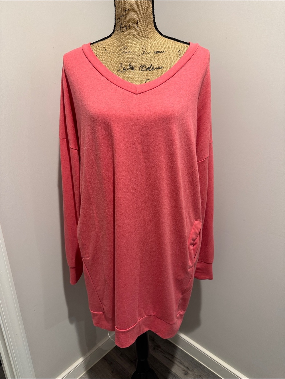 Zenana Women’s Coral V-Neck Tunic Dress